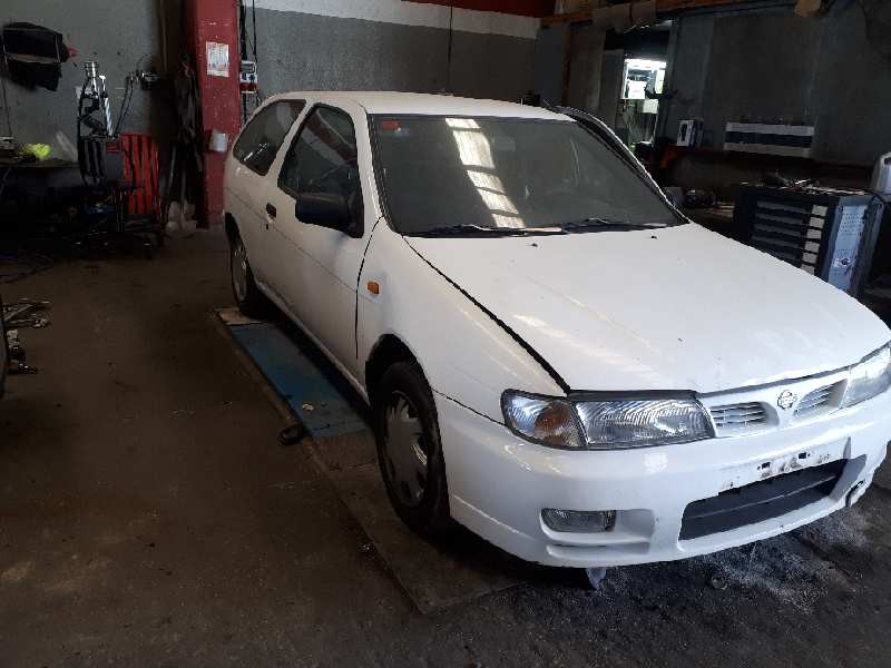 nissan almera (n15) del año 1997