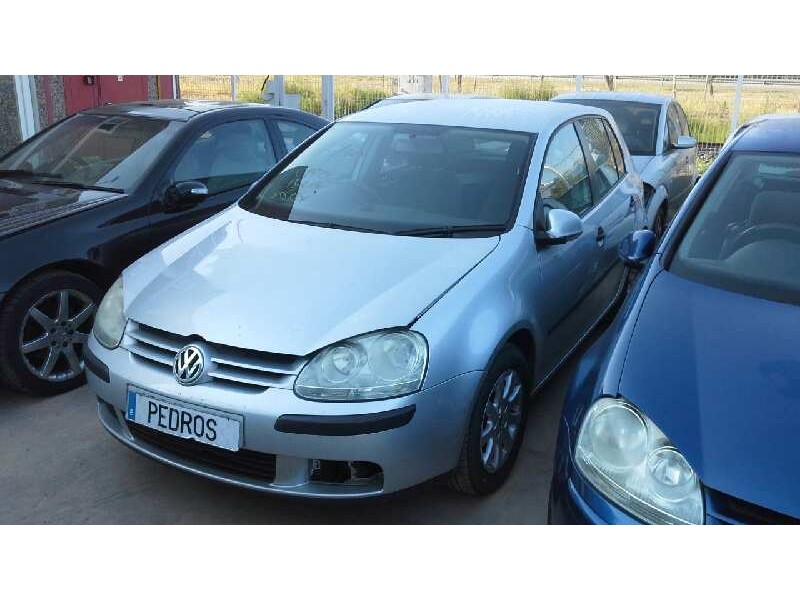 volkswagen golf v berlina (1k1) del año 2005