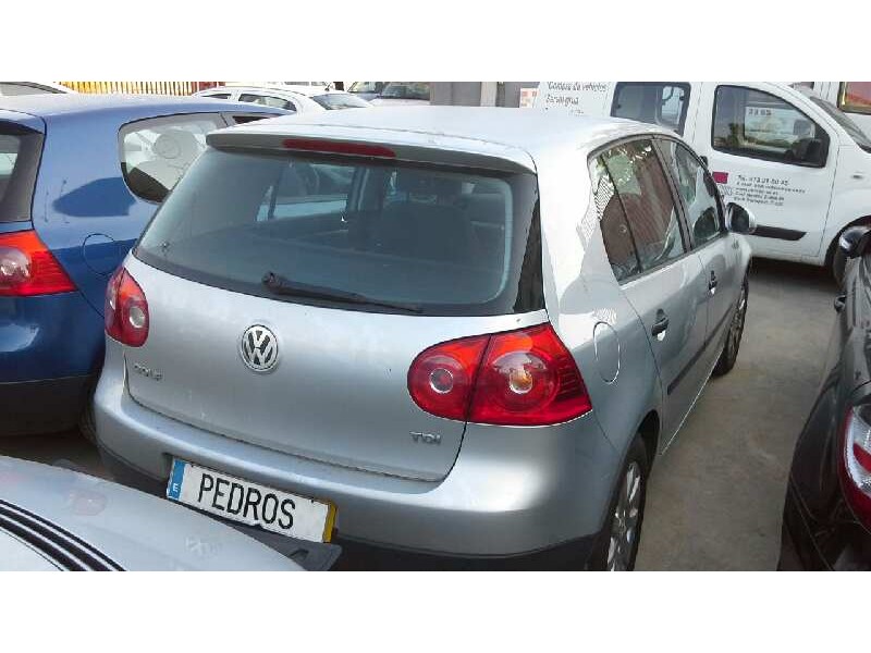 volkswagen golf v berlina (1k1) del año 2005