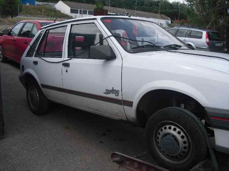 opel corsa a del año 1989
