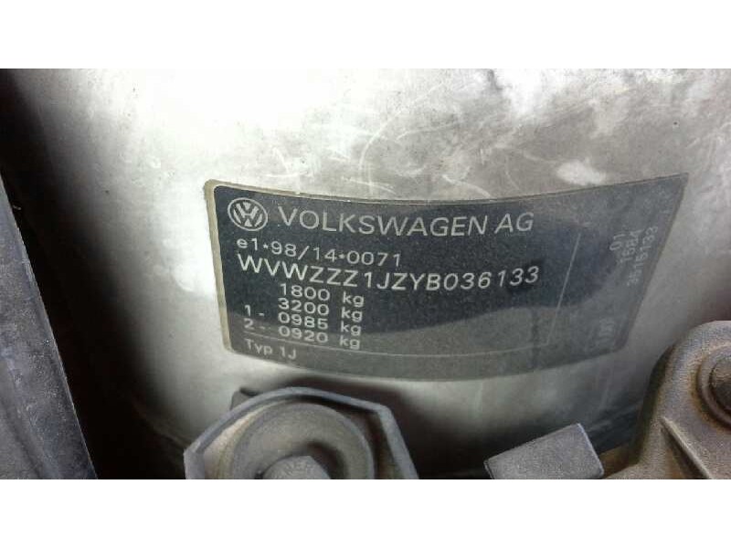 volkswagen golf iv berlina (1j1) del año 1999