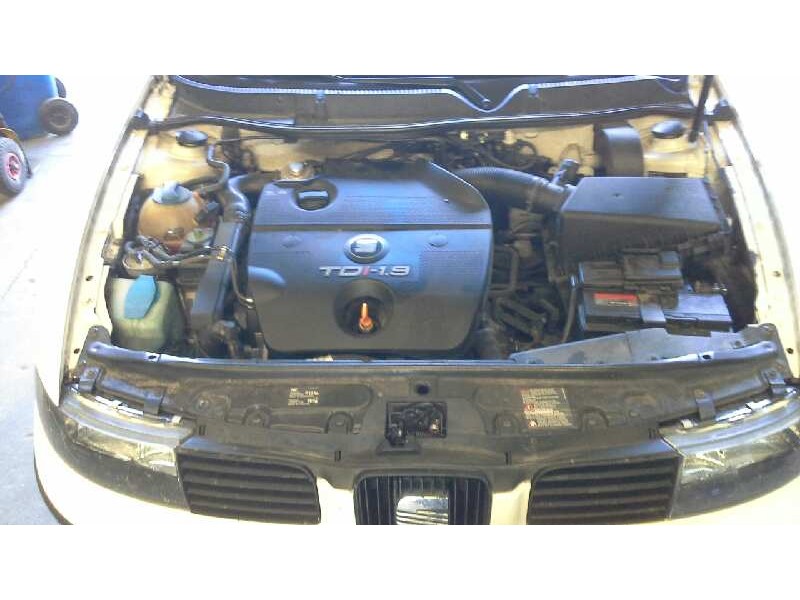 seat toledo (1m2) del año 1999