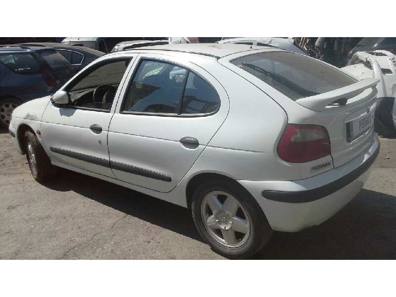 renault megane i fase 2 berlina (ba0) del año 1999