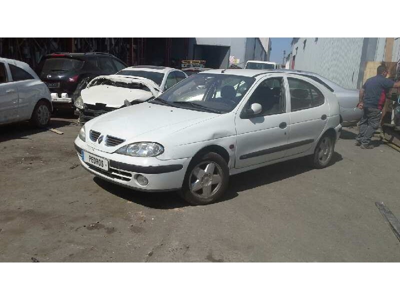 renault megane i fase 2 berlina (ba0) del año 1999