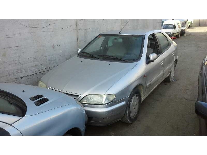 citroën xsara berlina del año 1998