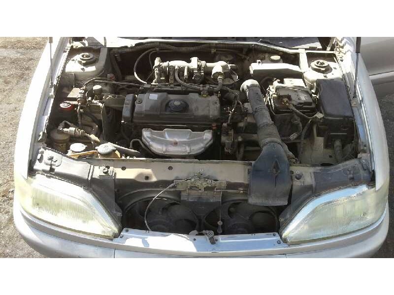 citroën xsara berlina del año 1999