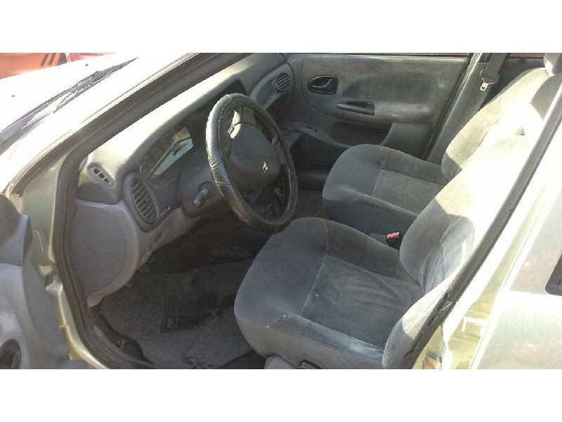 renault megane i classic (la0) del año 1999