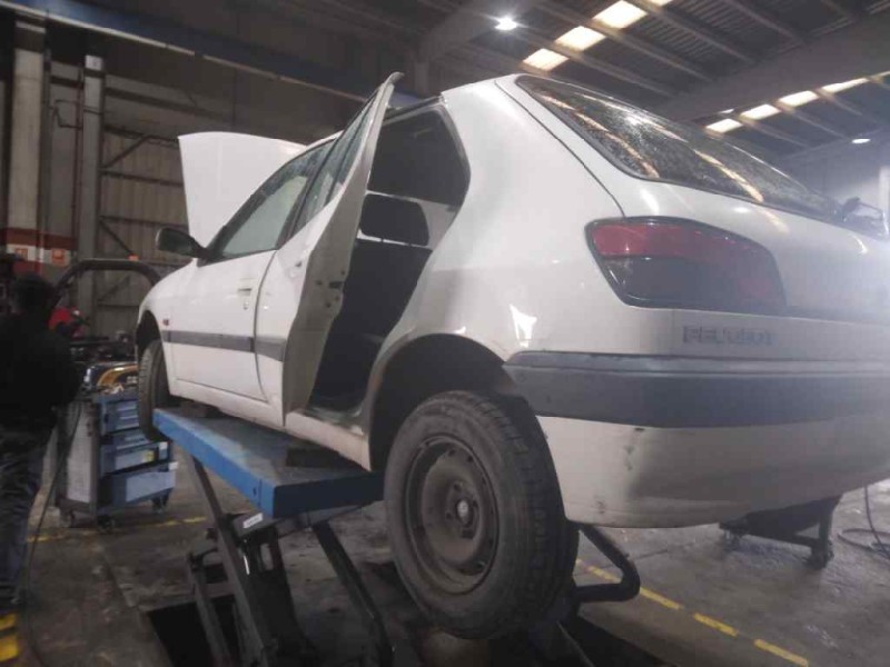 peugeot 306 berlina 3/5 puertas (s1) del año 1996