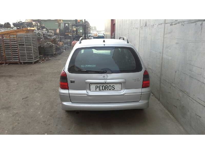 opel vectra b caravan del año 1999