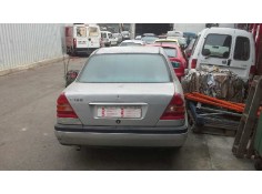 mercedes-benz clase c (w202) berlina del año 1993 2