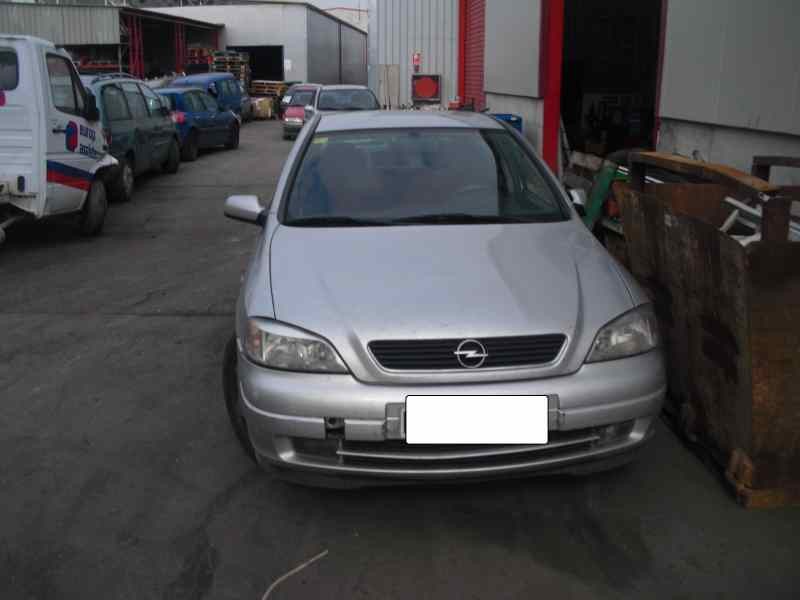 opel astra g berlina del año 1998