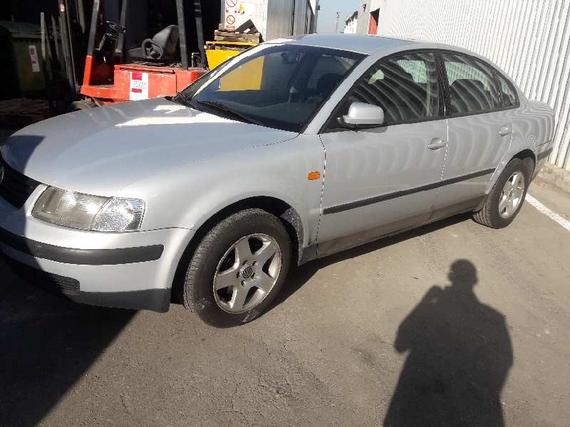volkswagen passat berlina (3b2) del año 1997