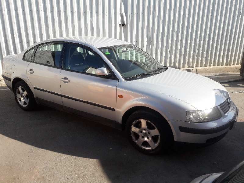 volkswagen passat berlina (3b2) del año 1997
