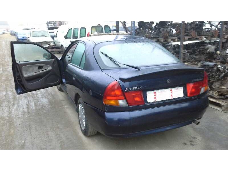 mitsubishi carisma berlina 4 (da0) del año 1996