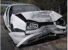 VOLKSWAGEN GOLF IV BERLINA (1J1)