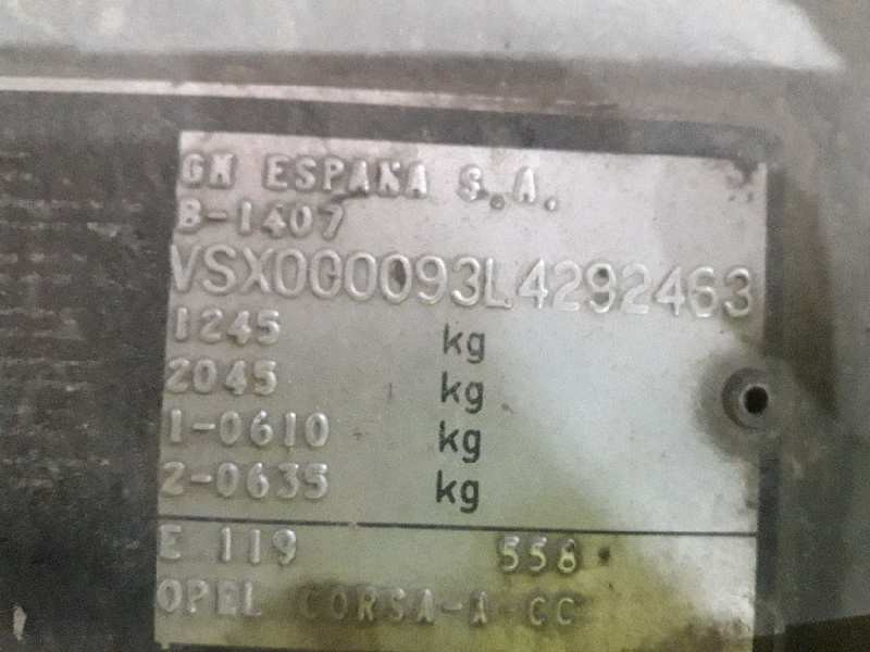 opel corsa a del año 1990