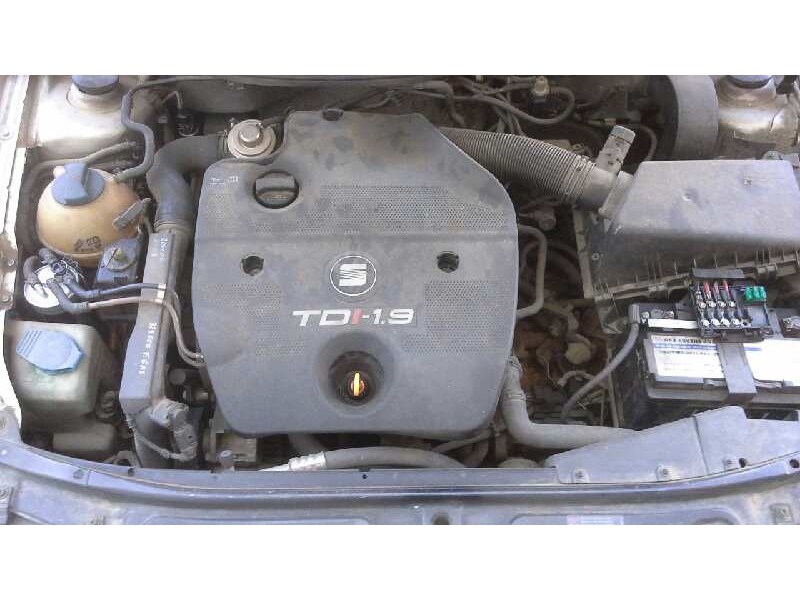 seat toledo (1m2) del año 1999