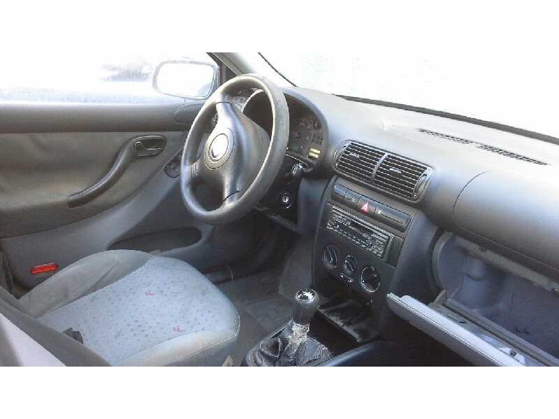 seat toledo (1m2) del año 1999