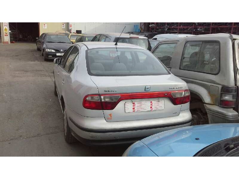 seat toledo (1m2) del año 1999