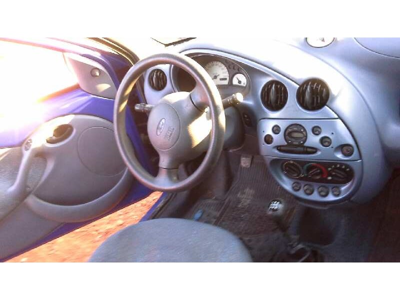 ford ka (ccq) del año 1998