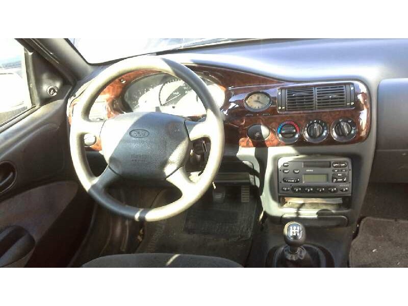 ford escort berl./turnier del año 1997