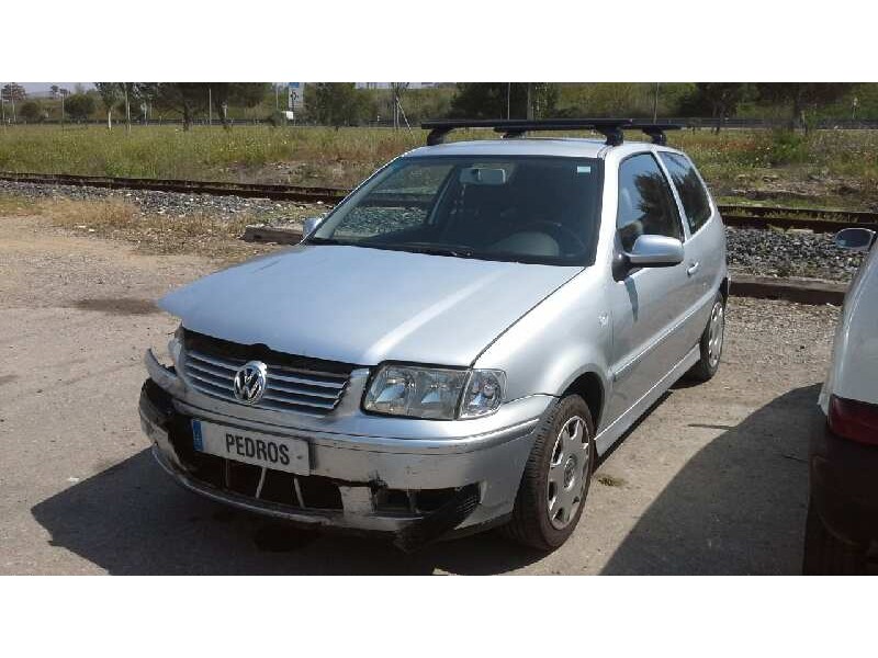 volkswagen polo berlina (6n2) del año 2000