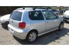 volkswagen polo berlina (6n2) del año 2000 2