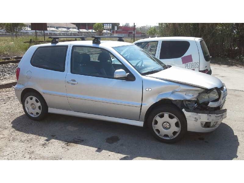 volkswagen polo berlina (6n2) del año 2000
