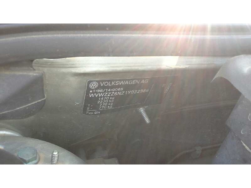 volkswagen polo berlina (6n2) del año 2000