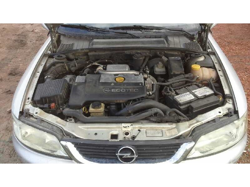 opel vectra b caravan del año 1999