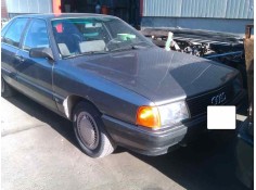 audi 100 berlina (443) del año 1982 2