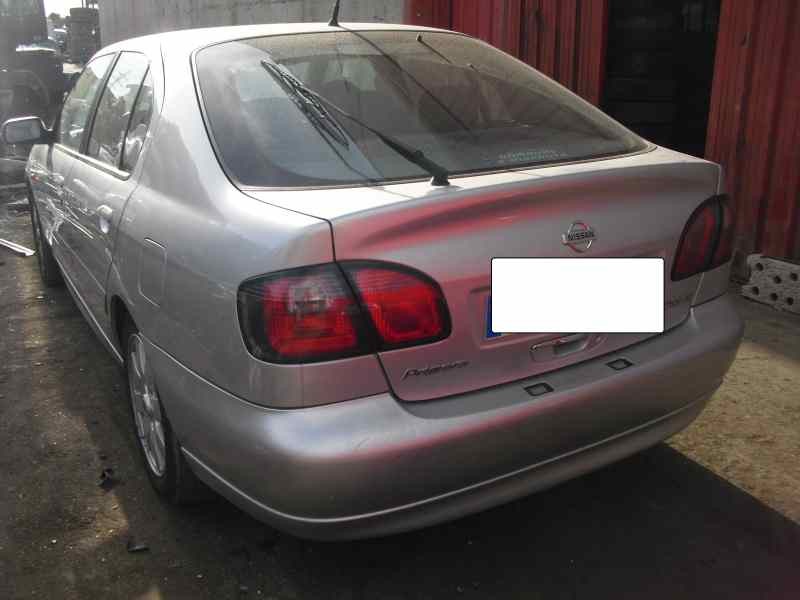 nissan primera berlina (p11) del año 2000