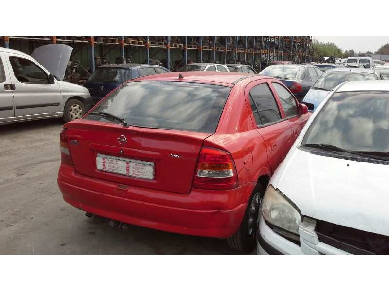 opel astra g berlina del año 1999