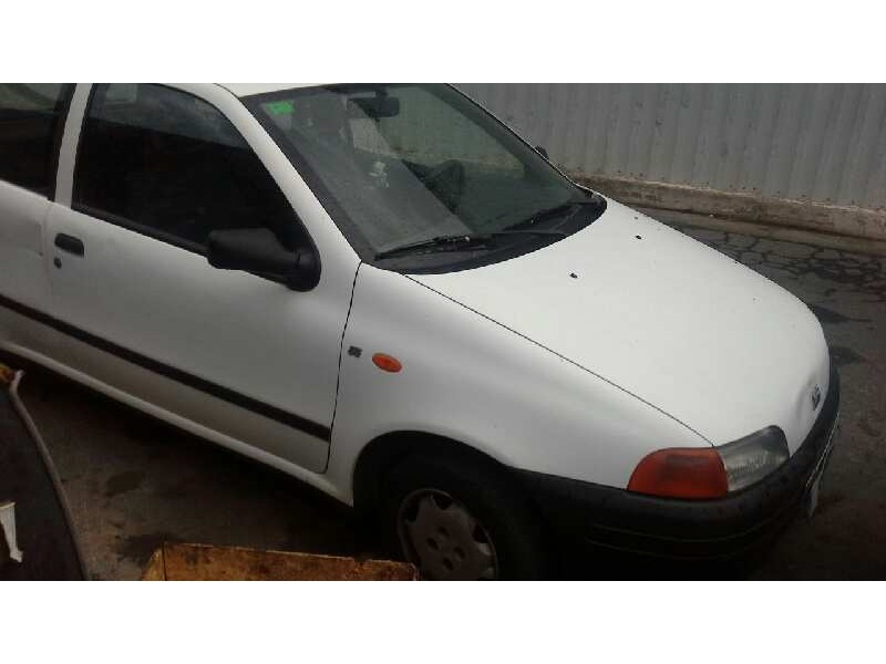 fiat punto berlina (176) del año 1998