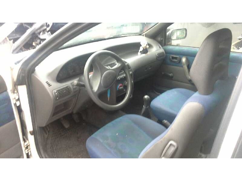 fiat punto berlina (176) del año 1998