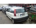 FIAT PUNTO BERLINA (176)