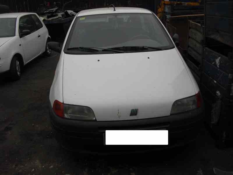 fiat punto berlina (176) del año 1998