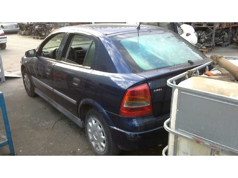 opel astra g berlina del año 1999