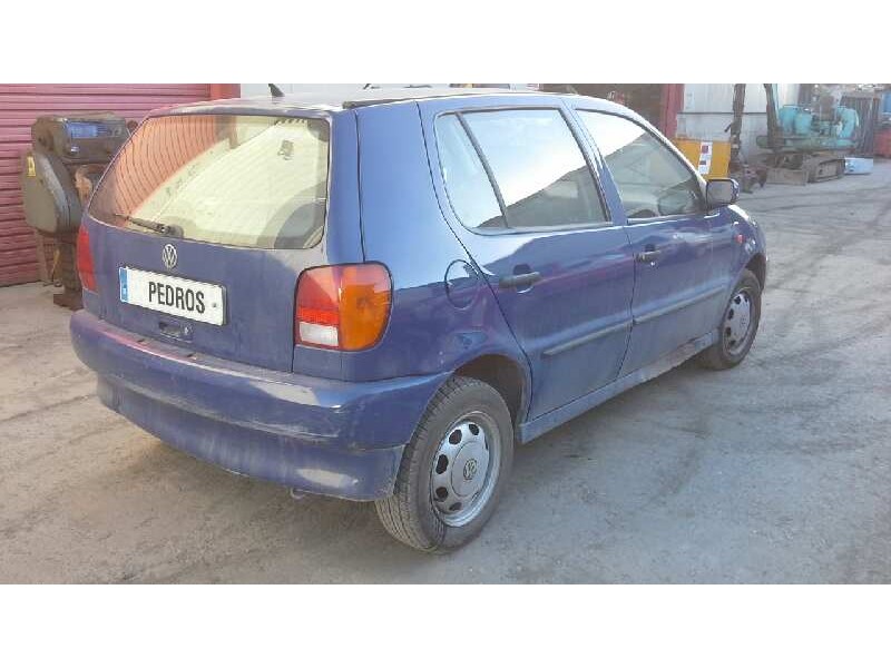 volkswagen polo berlina (6n1) del año 1996