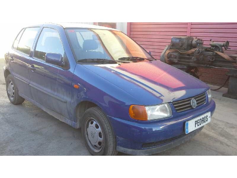 volkswagen polo berlina (6n1) del año 1996