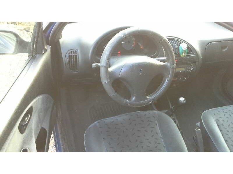 citroën saxo del año 2000