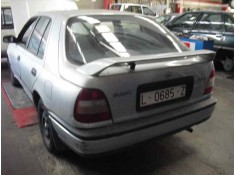 nissan sunny berlina (n14) del año 1950