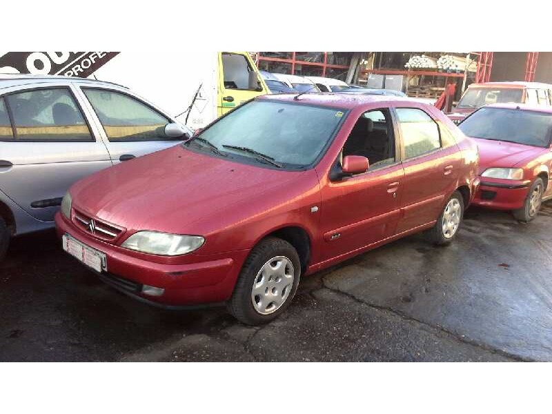 citroën xsara berlina del año 2000