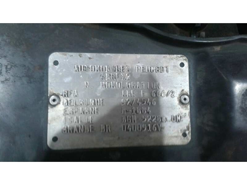 peugeot 405 berlina del año 1992