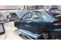 daewoo lanos del año 2000