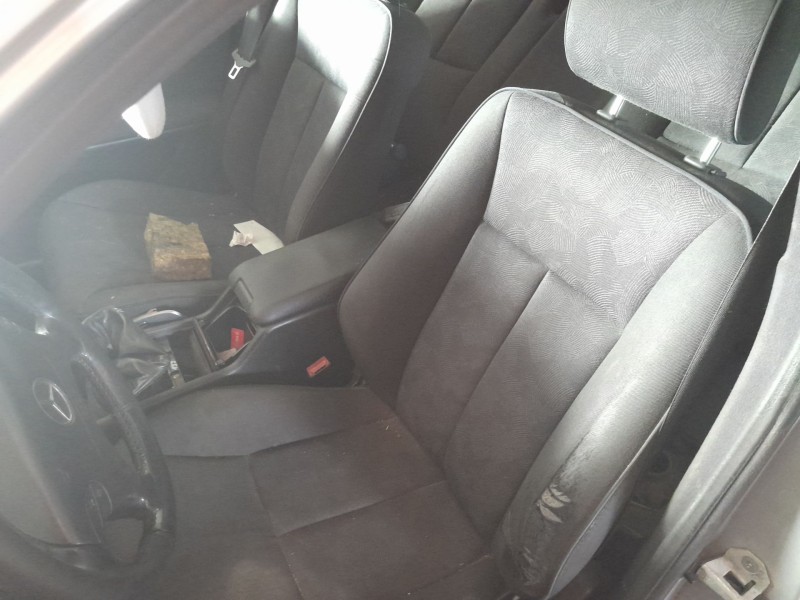 mercedes-benz clase e (w210) berlina diesel del año 1999