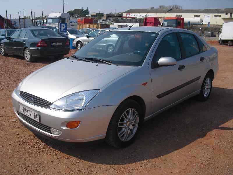 ford focus berlina (cak) del año 1999
