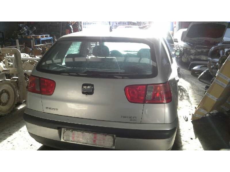 seat ibiza (6k1) del año 2000