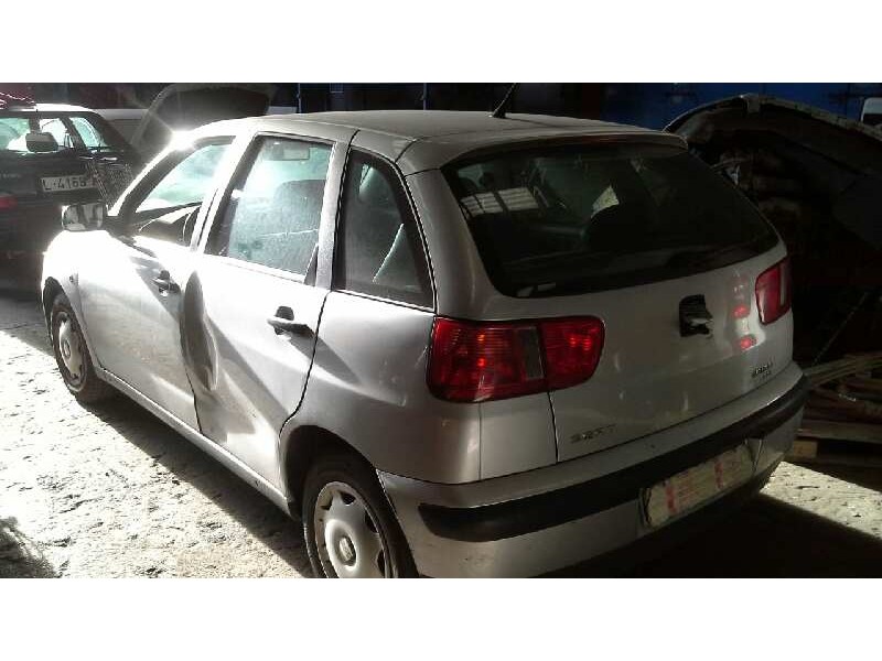 seat ibiza (6k1) del año 2000