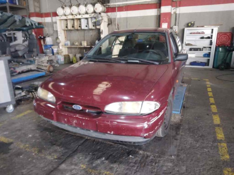 ford mondeo berlina/familiar (fd) del año 1994